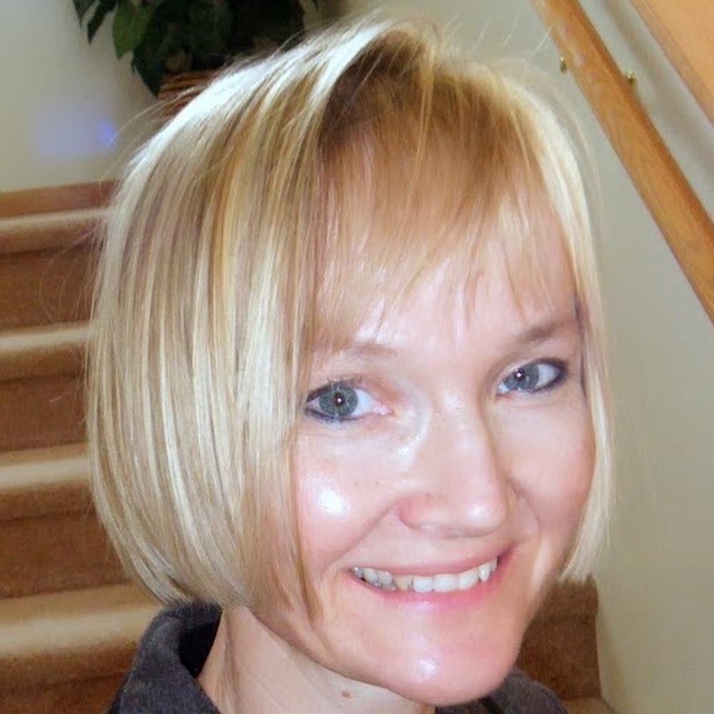 Meet your Posher, Bettina